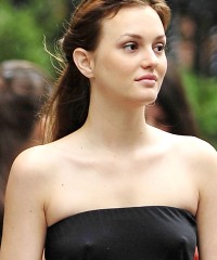 Грудь Лейтон Мистер (Leighton Meester)